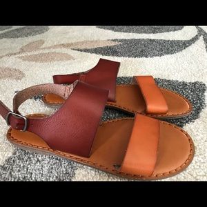 American Eagle Sandals